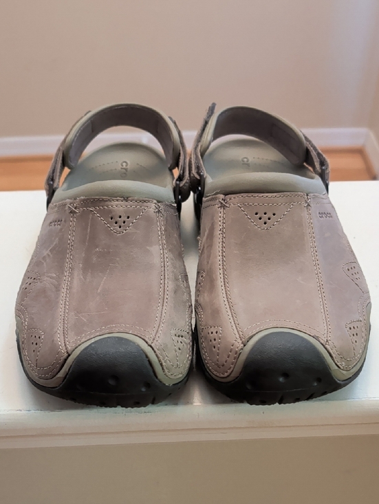 Crocs Swiftwater Leather Camp Clogs For Men Size M13 Black And Tan Never Worn! main image 8